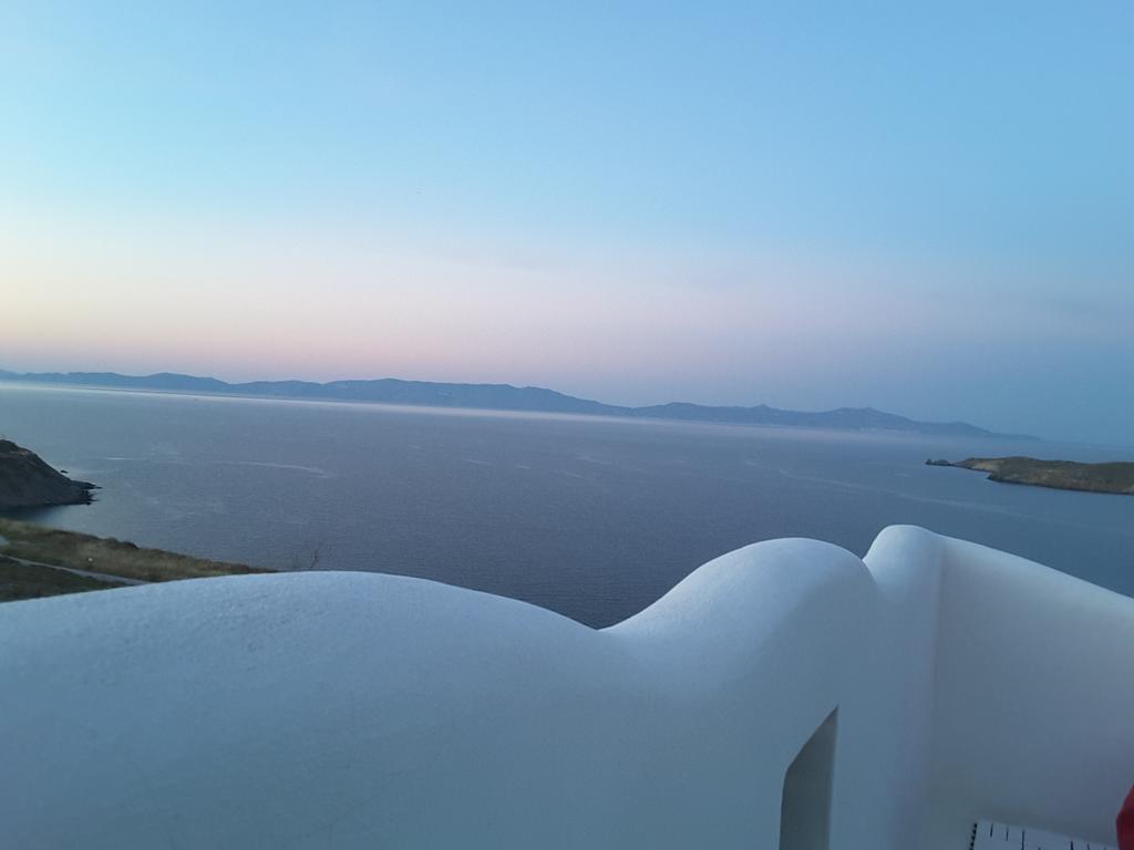Villa Zen Dans Le Bleu Ermoupoli Bagian luar foto
