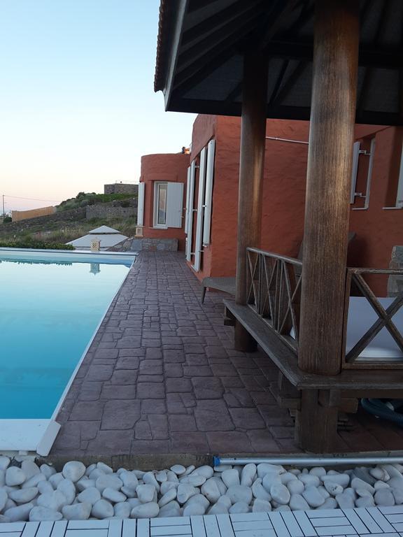 Villa Zen Dans Le Bleu Ermoupoli Bagian luar foto